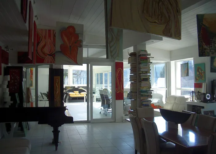 Roomantic Homestay *